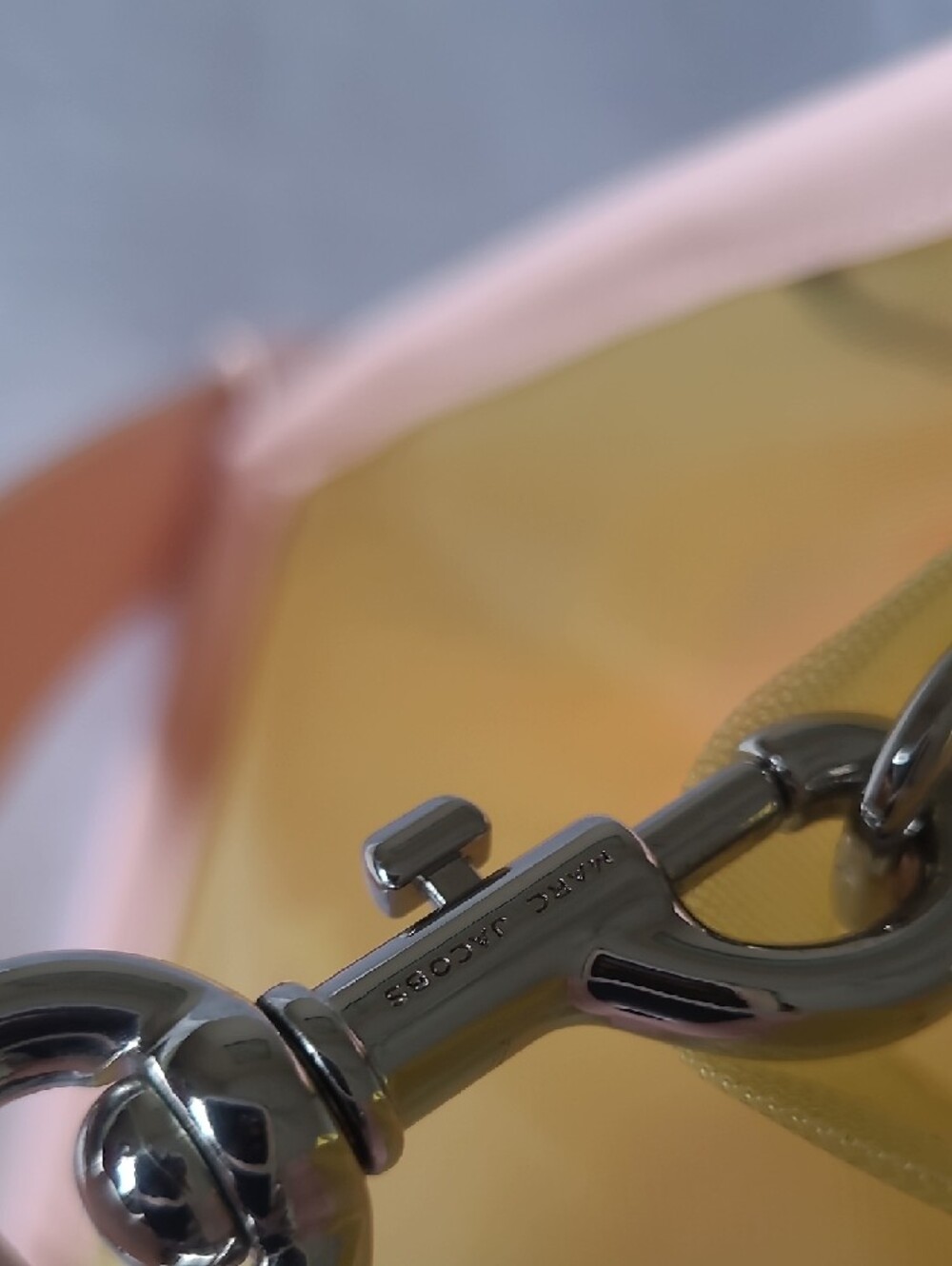 Marc Jacobs Yellow and Pink Transparent 'The Tote Bag' - Picture 7 of 12